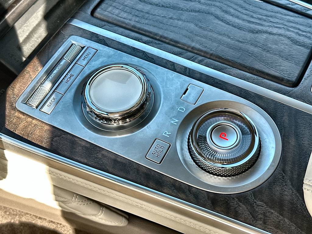 Thumbnail: 2023 Genesis GV80 - 27