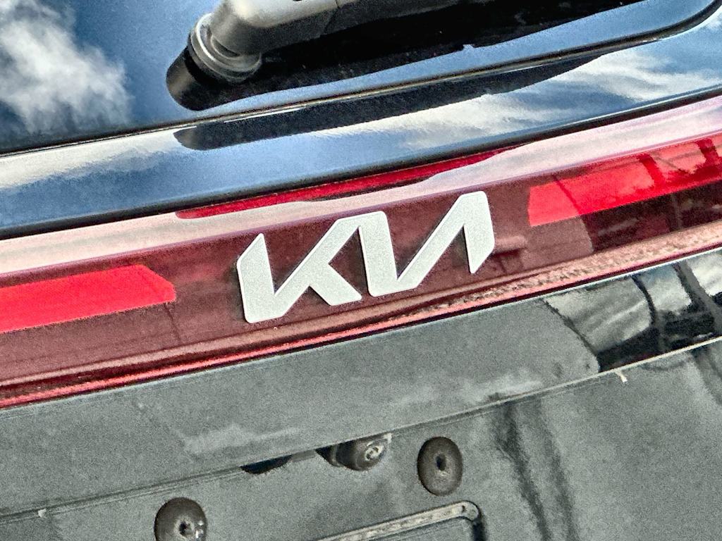 Thumbnail: 2024 Kia Seltos - 24