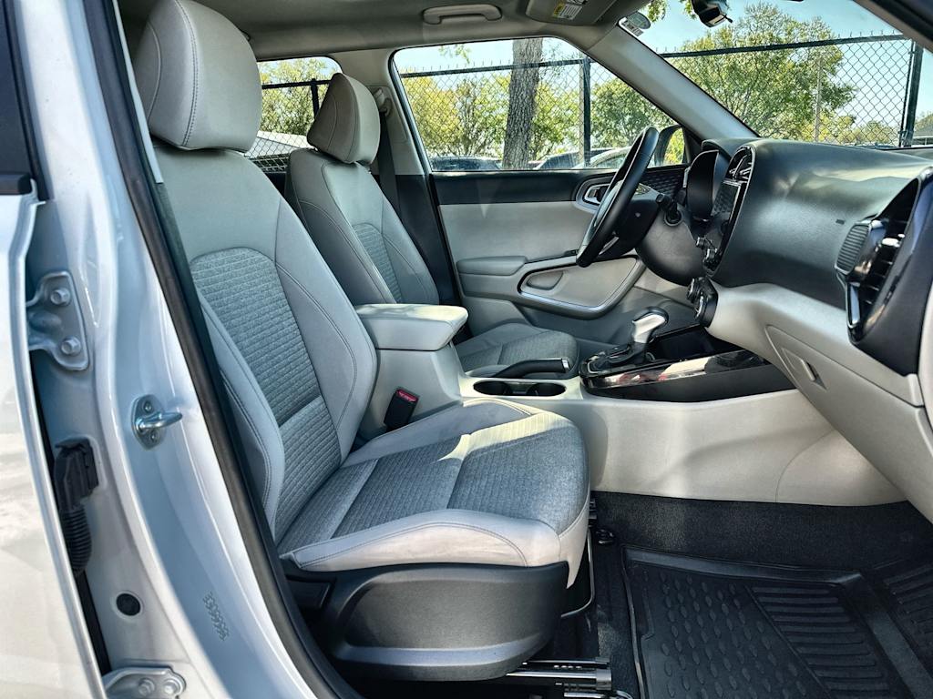 Thumbnail: 2023 Kia Soul - 22