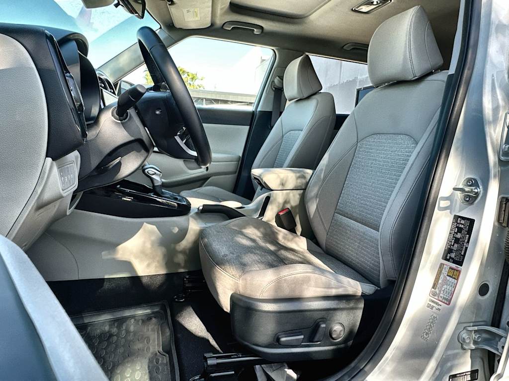 Thumbnail: 2023 Kia Soul - 12