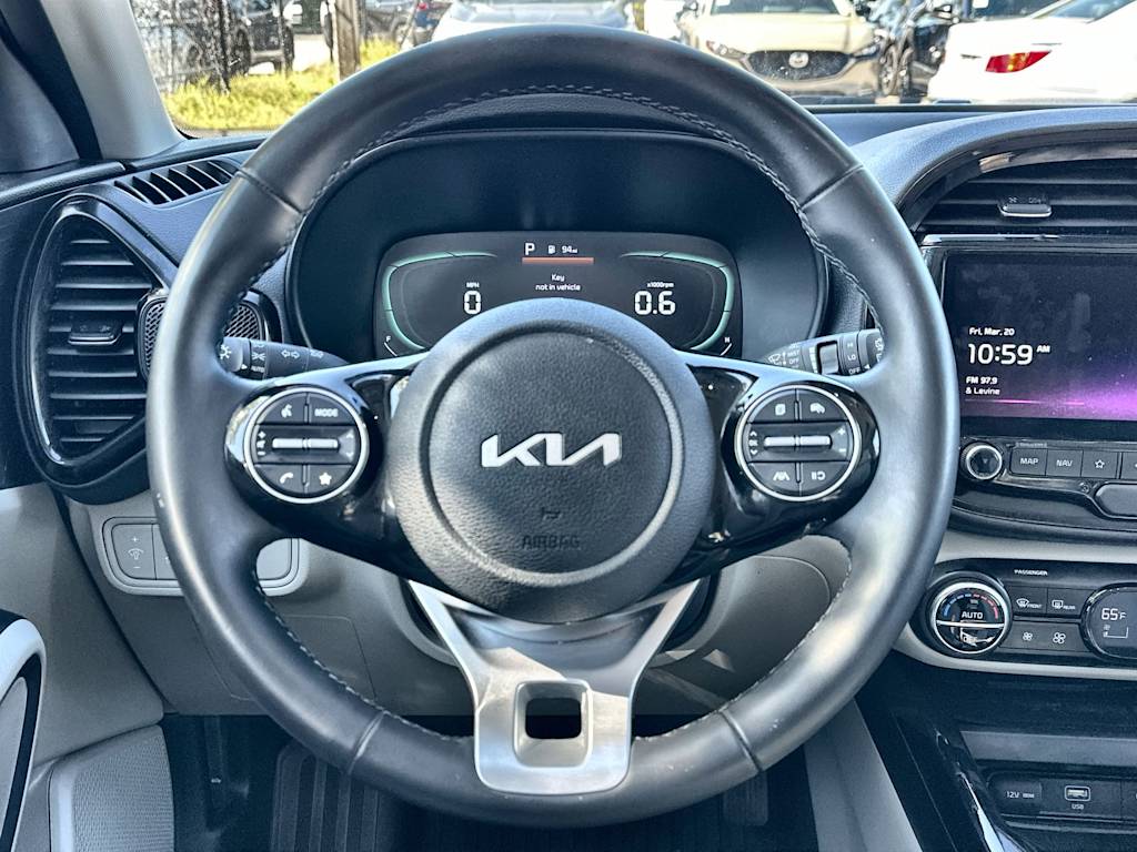 Thumbnail: 2023 Kia Soul - 10