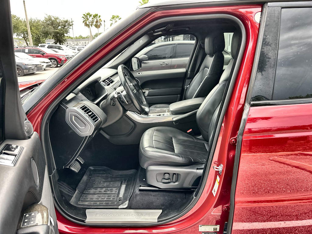 Thumbnail: 2021 Land Rover Range Rover Sport - 19