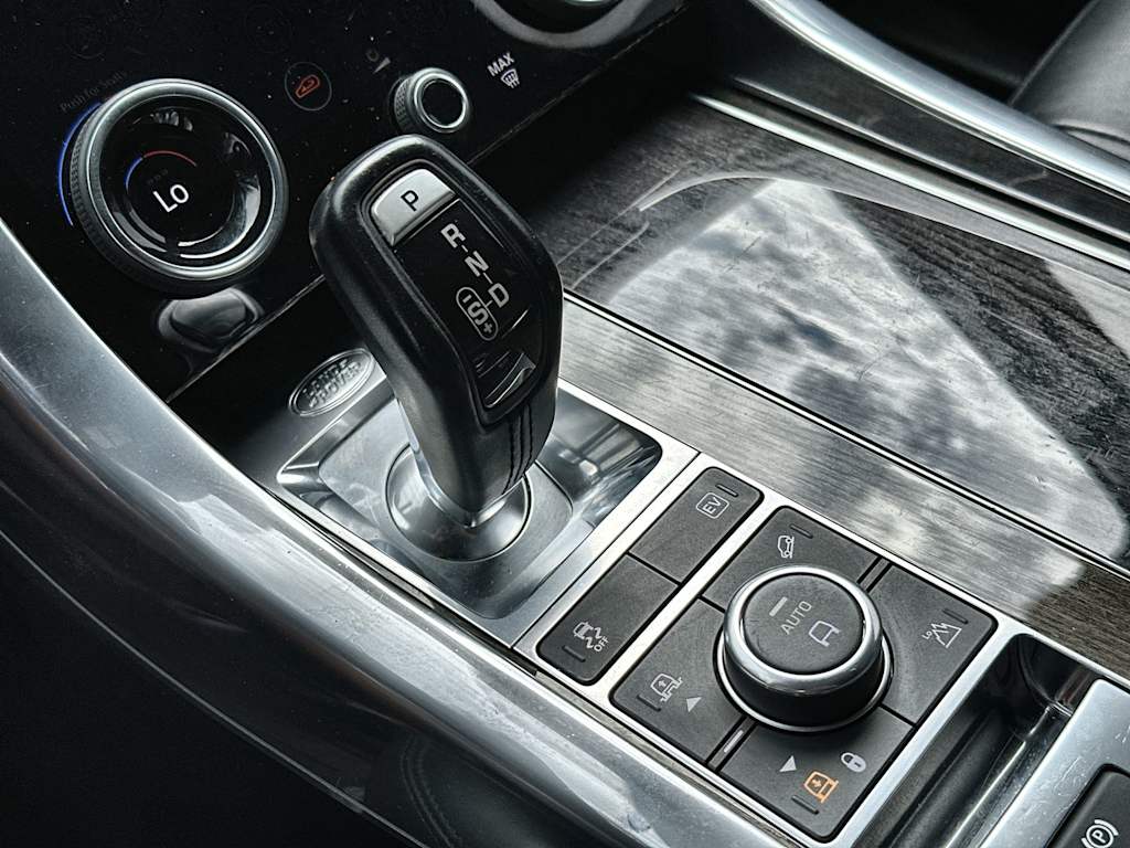 Thumbnail: 2021 Land Rover Range Rover Sport - 14