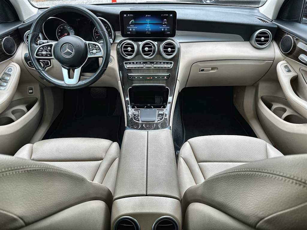 Thumbnail: 2022 Mercedes-Benz GLC - 2