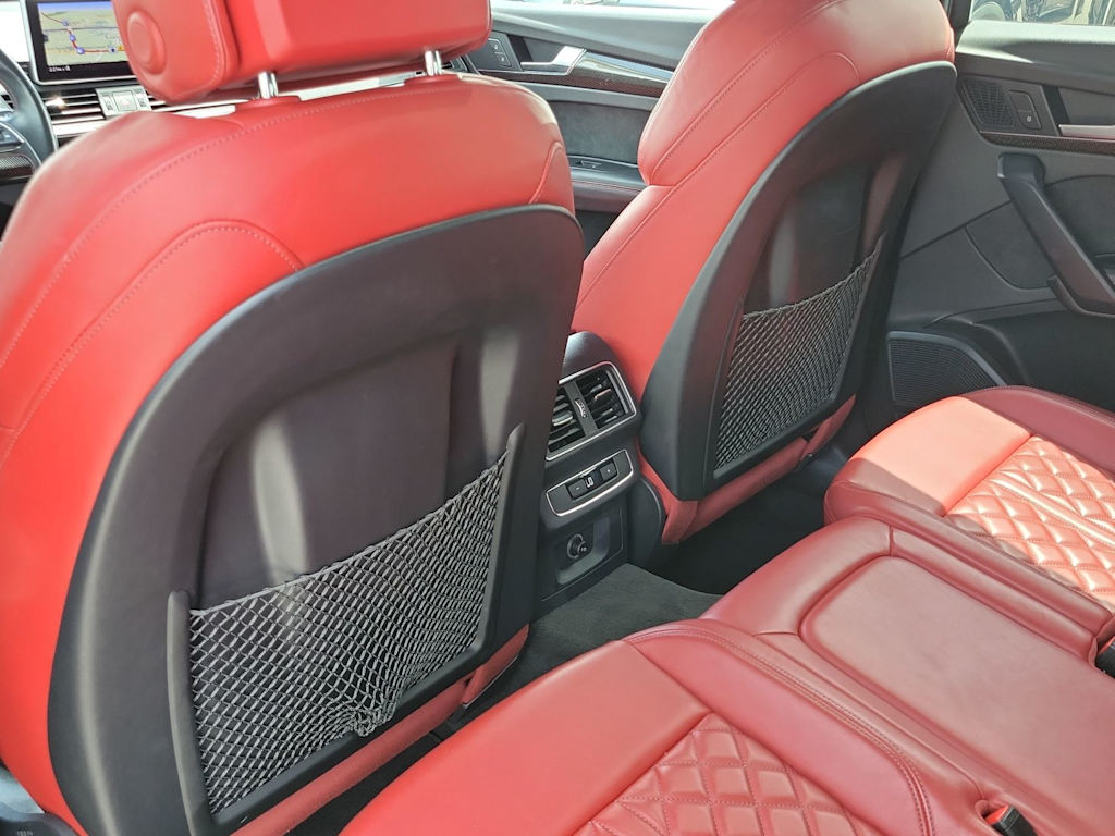 2018 Audi SQ5 Prestige 18