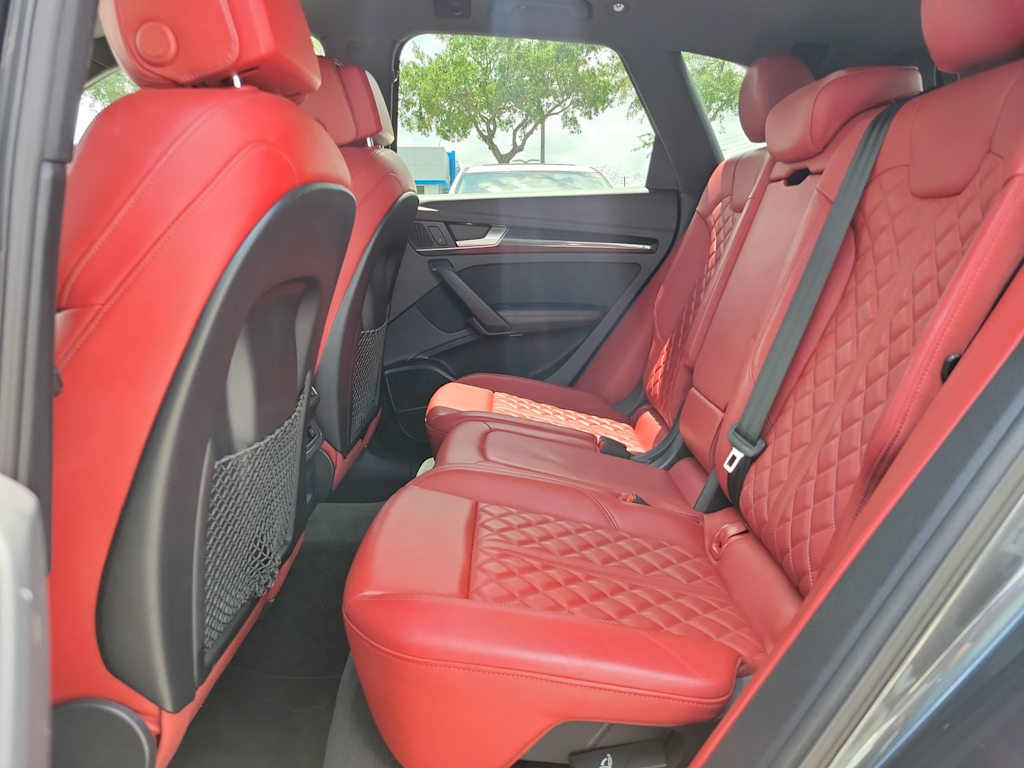 2018 Audi SQ5 Prestige 10