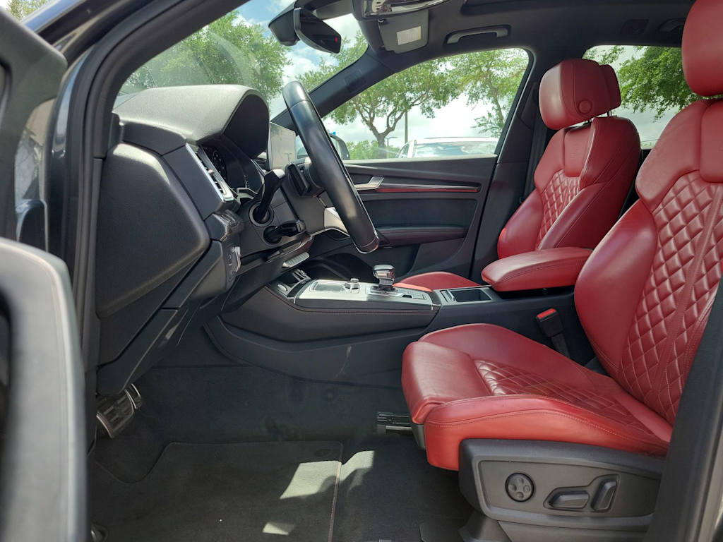 2018 Audi SQ5 Prestige 9