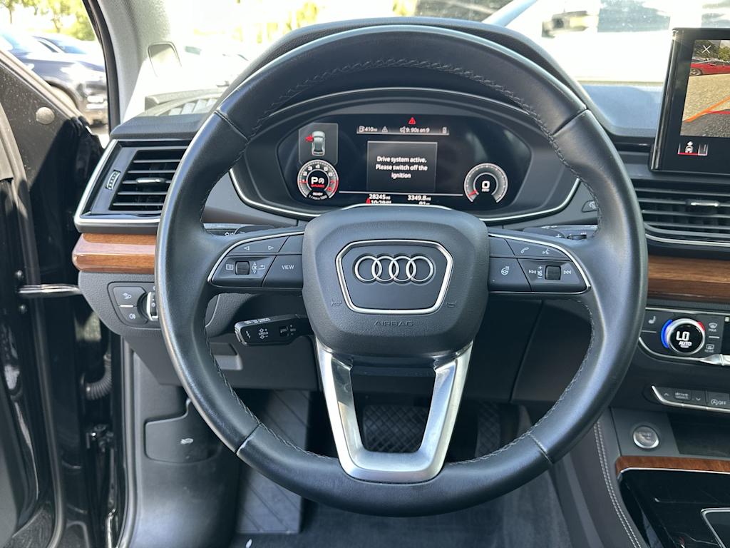 Thumbnail: 2023 Audi Q5 - 9