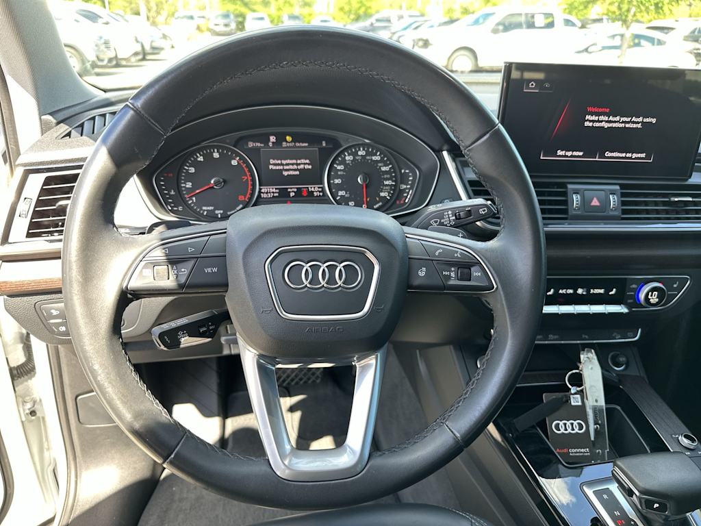 Thumbnail: 2023 Audi Q5 - 10