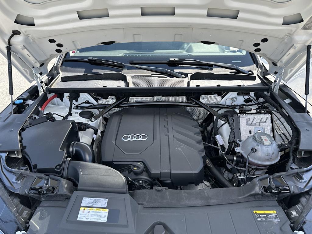 Thumbnail: 2023 Audi Q5 - 9