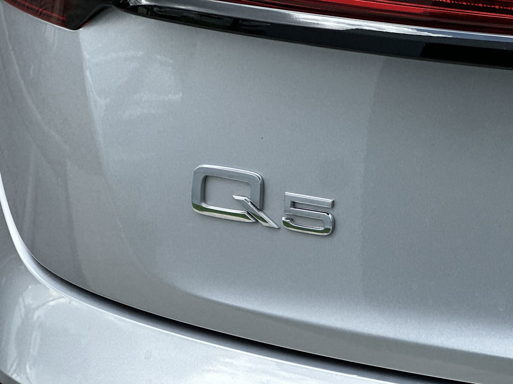 Thumbnail: 2025 Audi Q5 - 7