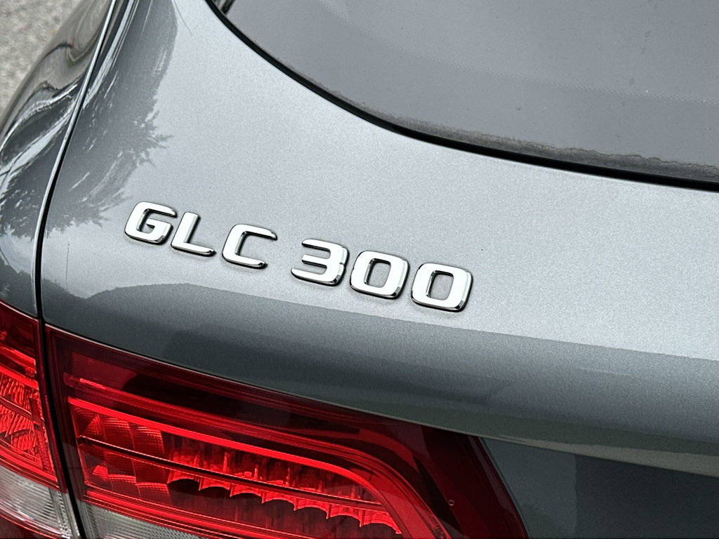 Thumbnail: 2018 Mercedes-Benz GLC - 7