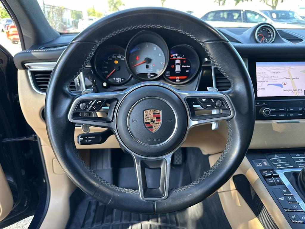 Thumbnail: 2018 Porsche Macan - 9