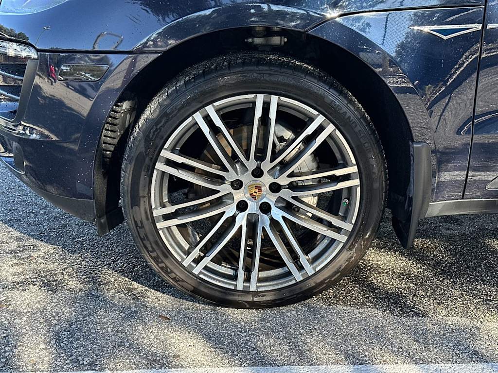 Thumbnail: 2018 Porsche Macan - 8