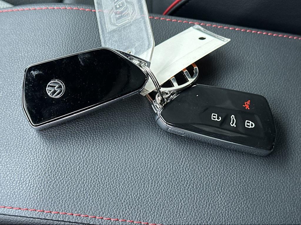 Thumbnail: 2026 Volkswagen Golf - 16