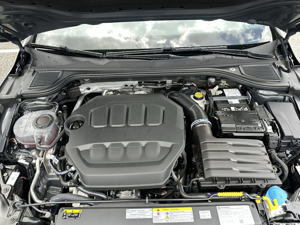 Thumbnail: 2026 Volkswagen Golf - 9