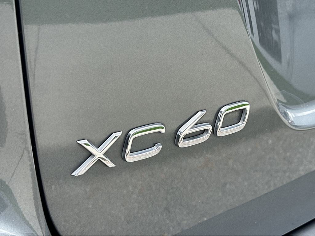 Thumbnail: 2016 Volvo XC60 - 7