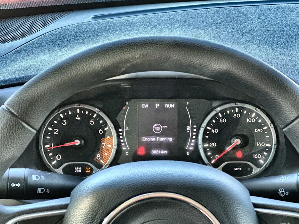 Thumbnail: 2020 Jeep Renegade - 16