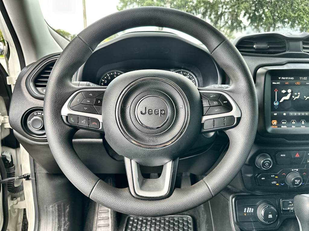 Thumbnail: 2023 Jeep Renegade - 10