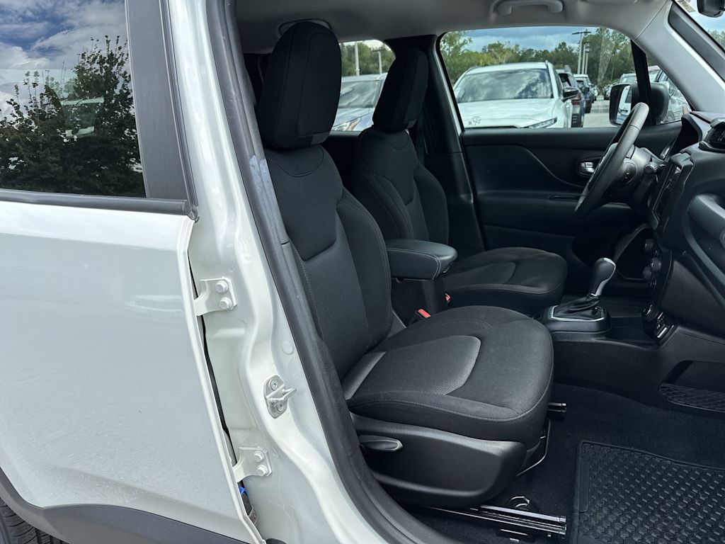 Thumbnail: 2023 Jeep Renegade - 12