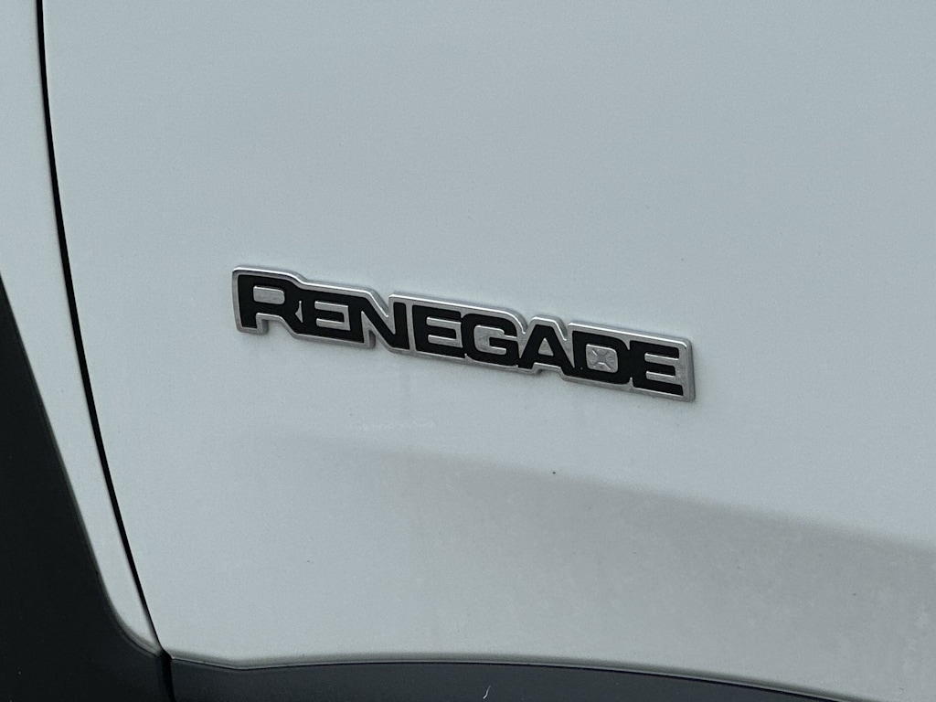 Thumbnail: 2023 Jeep Renegade - 7