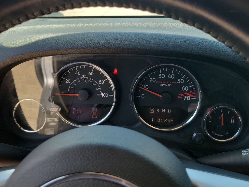 Thumbnail: 2016 Jeep Wrangler - 12