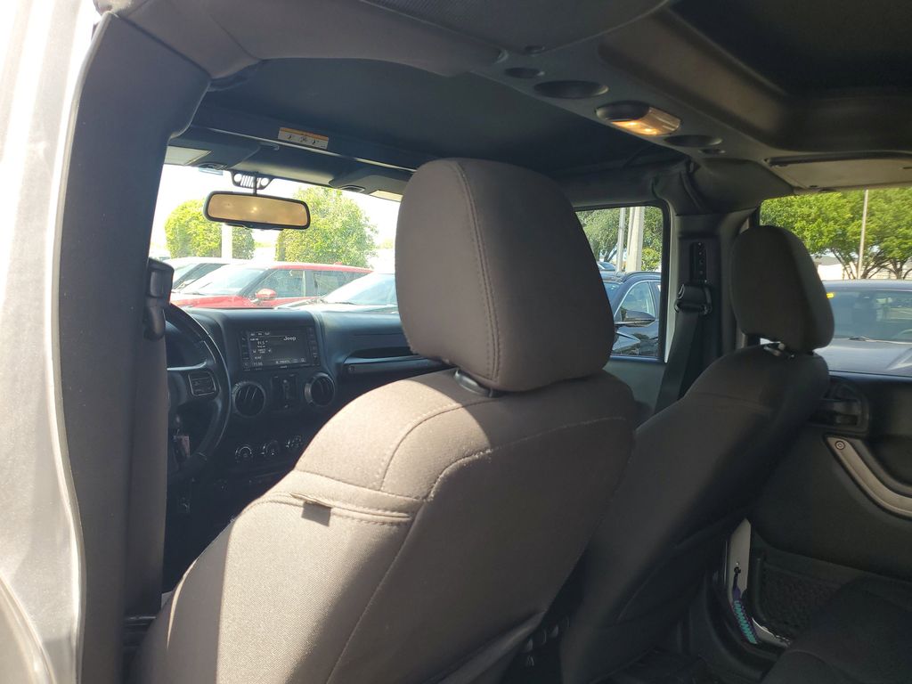 Thumbnail: 2018 Jeep Wrangler - 8