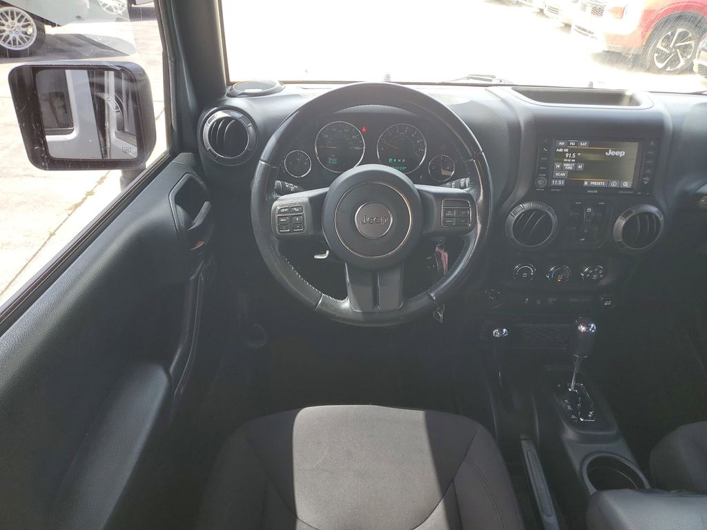 Thumbnail: 2018 Jeep Wrangler - 10