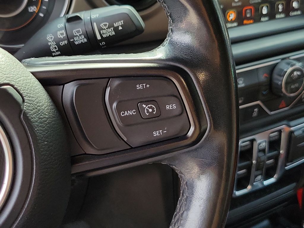 Thumbnail: 2020 Jeep Wrangler - 27