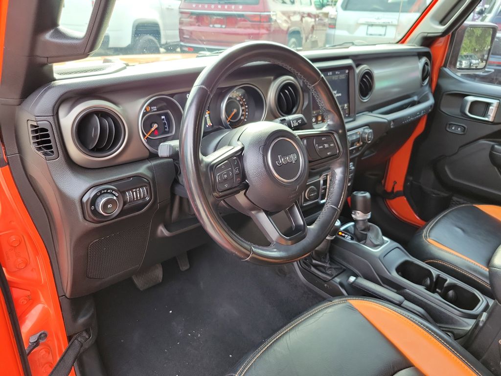 Thumbnail: 2020 Jeep Wrangler - 10
