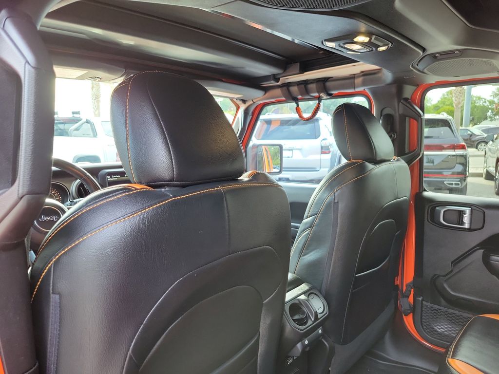 Thumbnail: 2020 Jeep Wrangler - 18