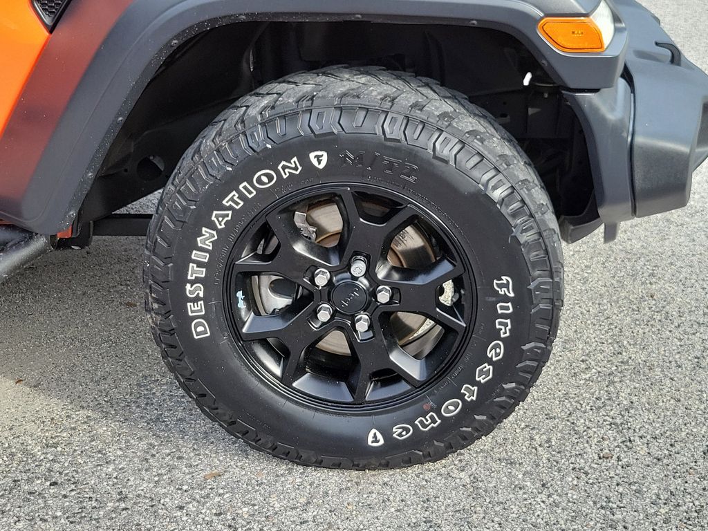 Thumbnail: 2020 Jeep Wrangler - 5