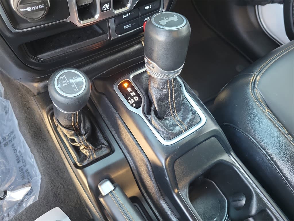 Thumbnail: 2022 Jeep Wrangler - 12