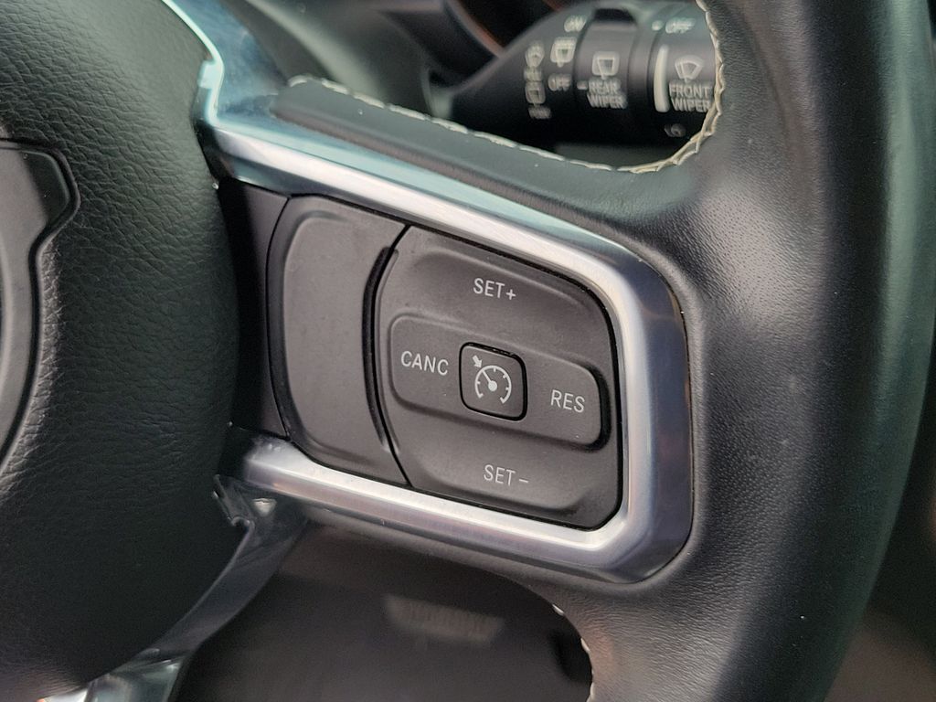 Thumbnail: 2018 Jeep Wrangler - 25