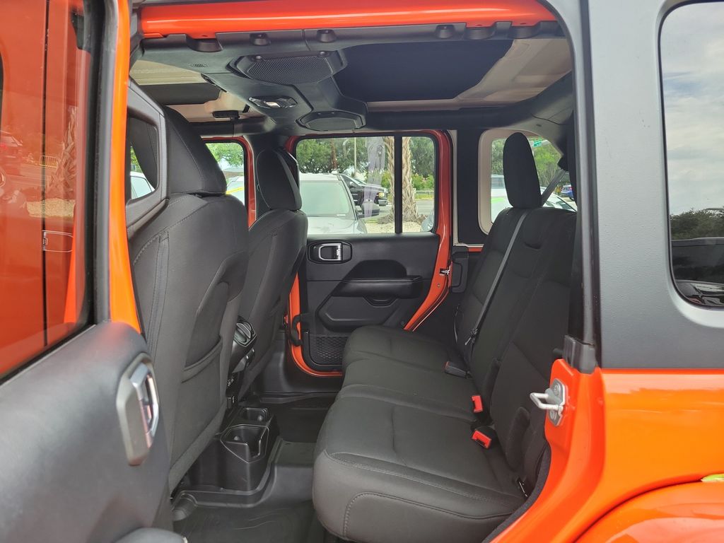 Thumbnail: 2018 Jeep Wrangler - 7