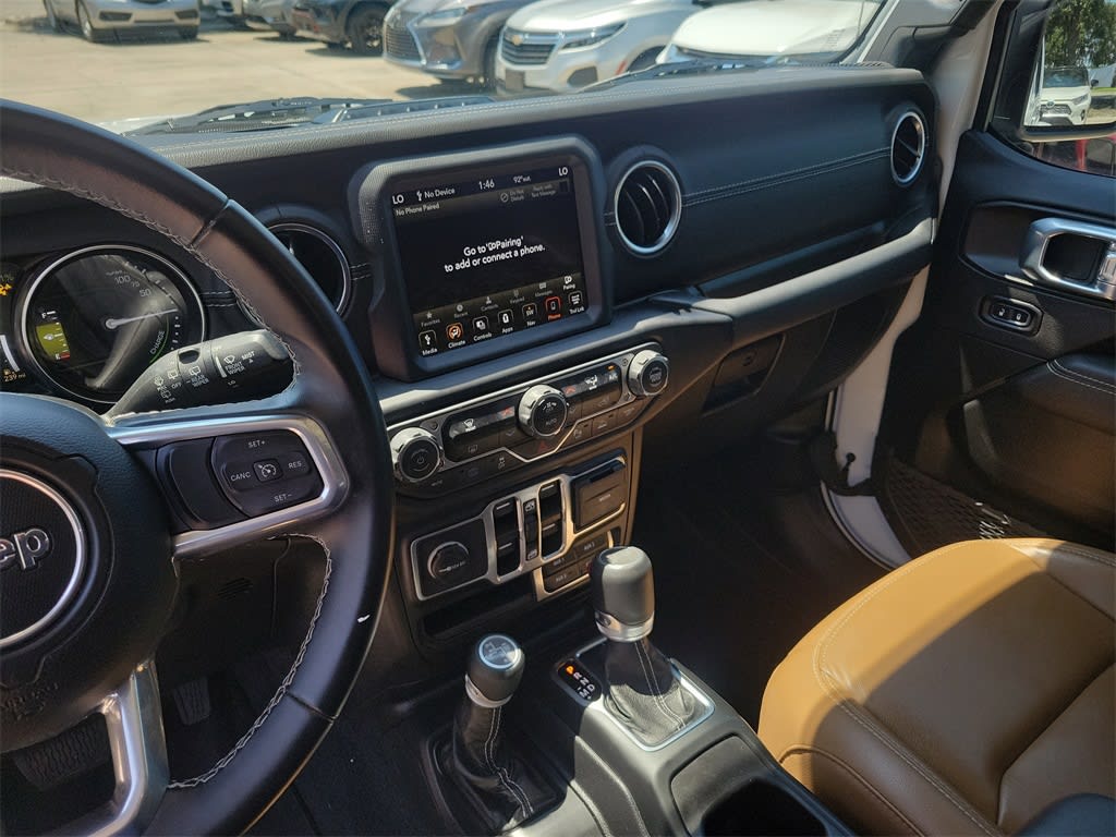 Thumbnail: 2021 Jeep Wrangler - 31