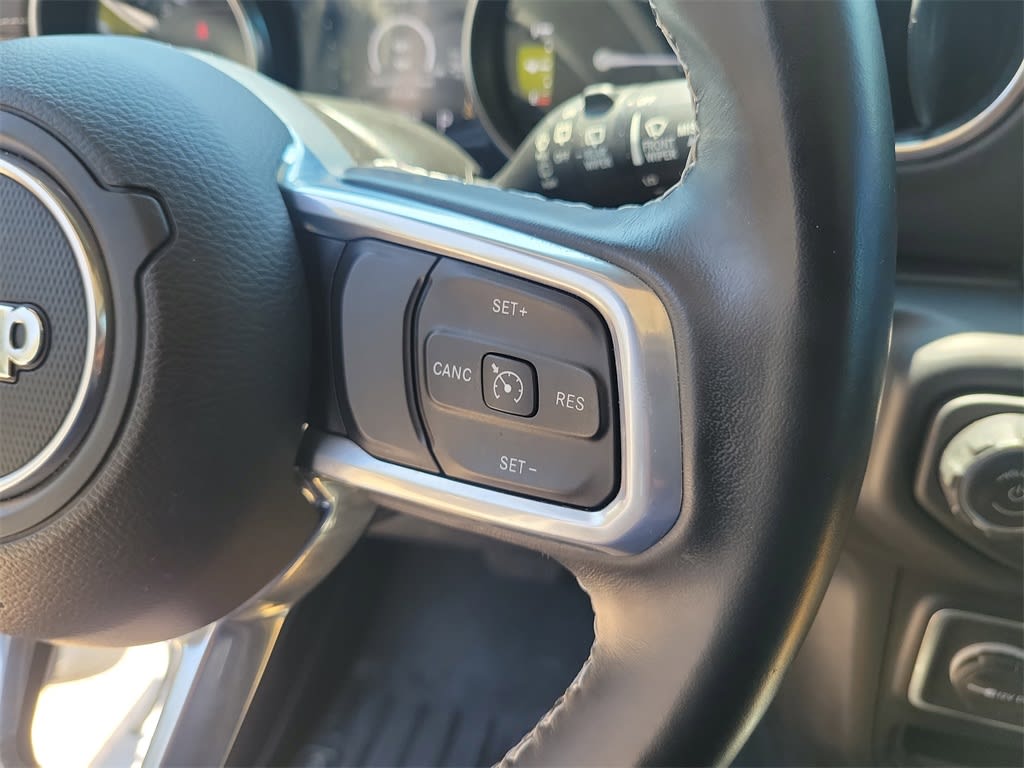 Thumbnail: 2021 Jeep Wrangler - 27