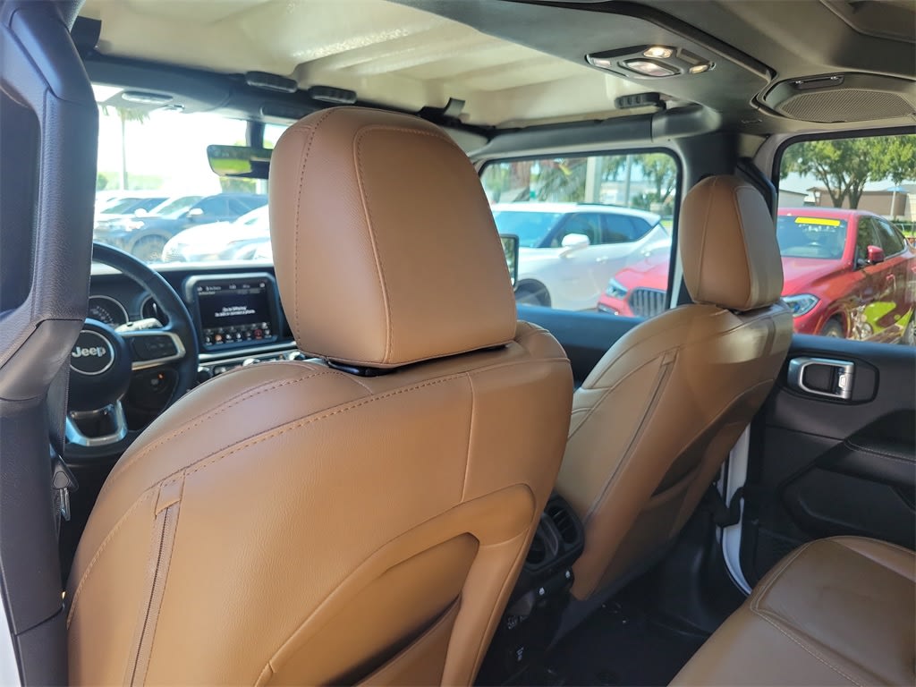 Thumbnail: 2021 Jeep Wrangler - 9