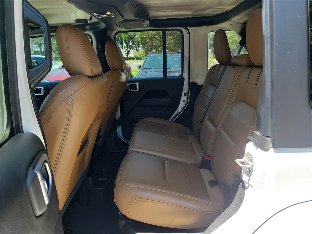 Thumbnail: 2021 Jeep Wrangler - 11