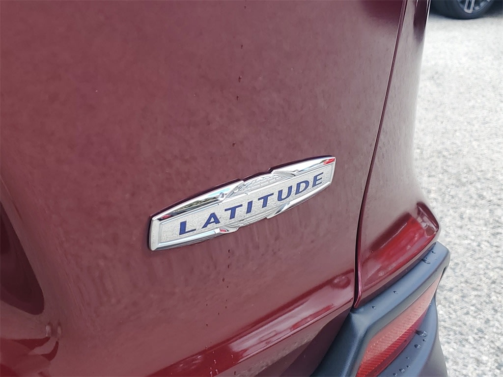 Thumbnail: 2019 Jeep Cherokee - 4