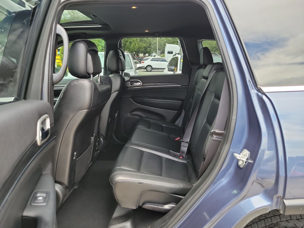 Thumbnail: 2020 Jeep Grand Cherokee - 8