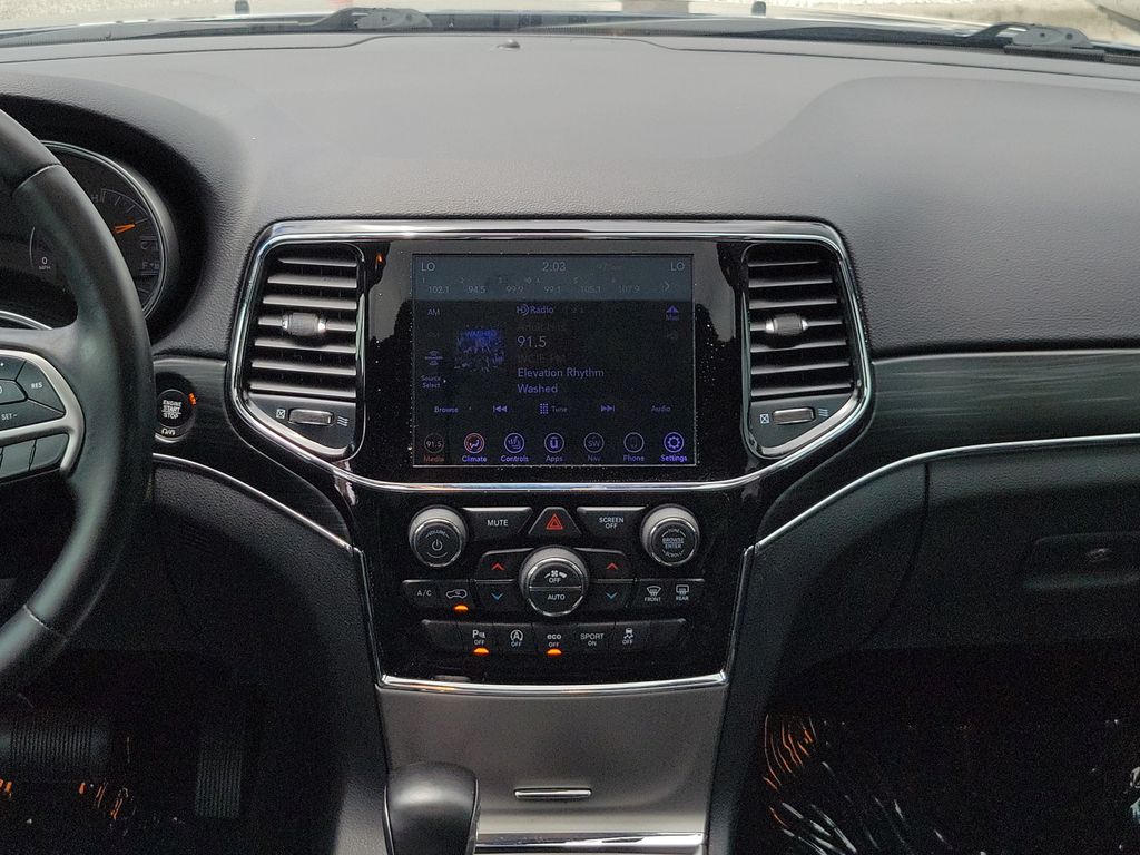 Thumbnail: 2020 Jeep Grand Cherokee - 11
