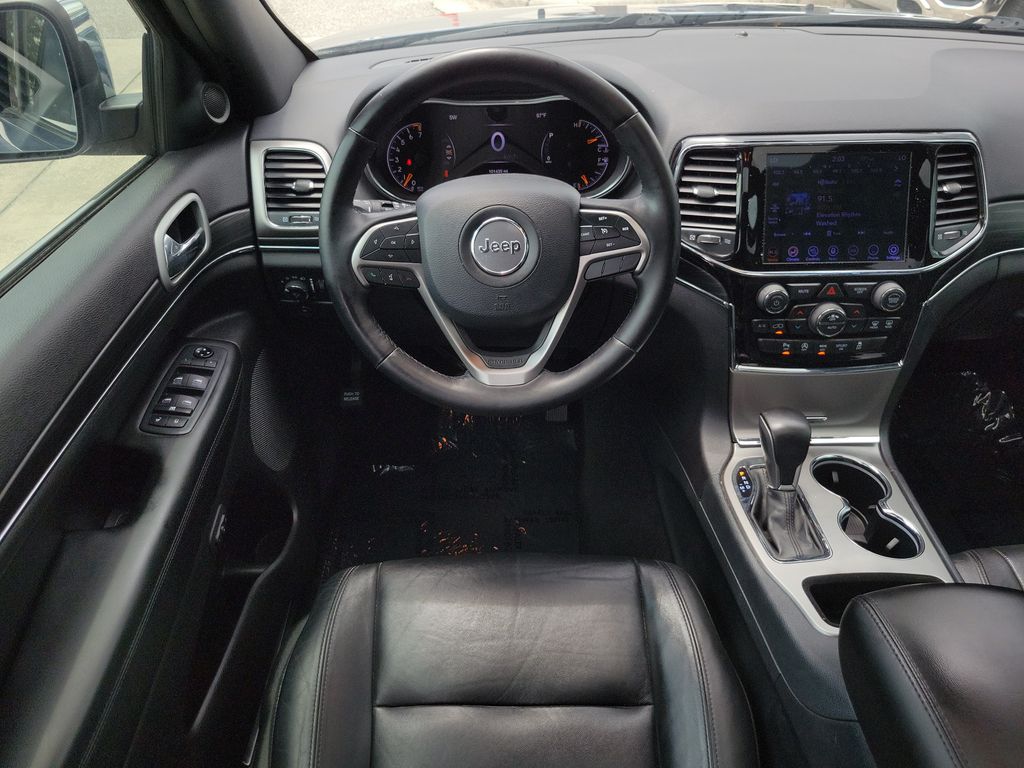 Thumbnail: 2020 Jeep Grand Cherokee - 9