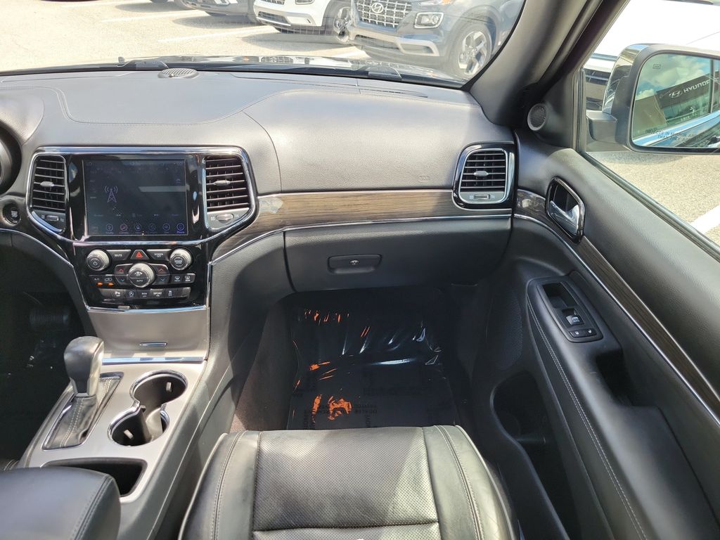 Thumbnail: 2019 Jeep Grand Cherokee - 6
