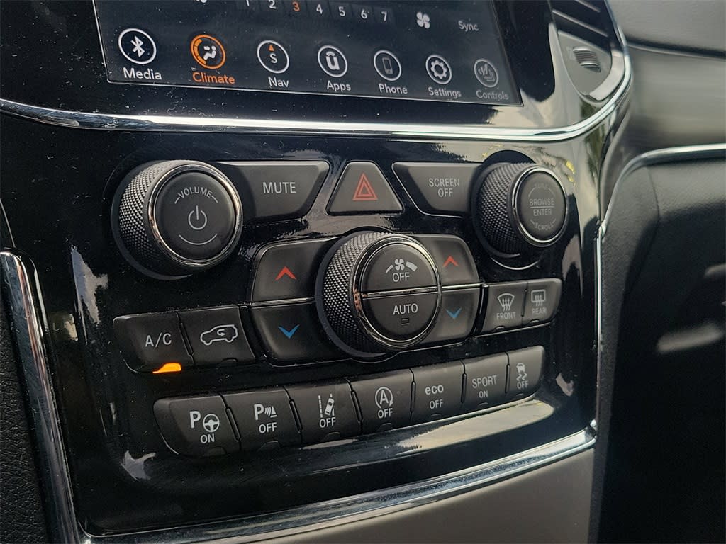 Thumbnail: 2021 Jeep Grand Cherokee - 28