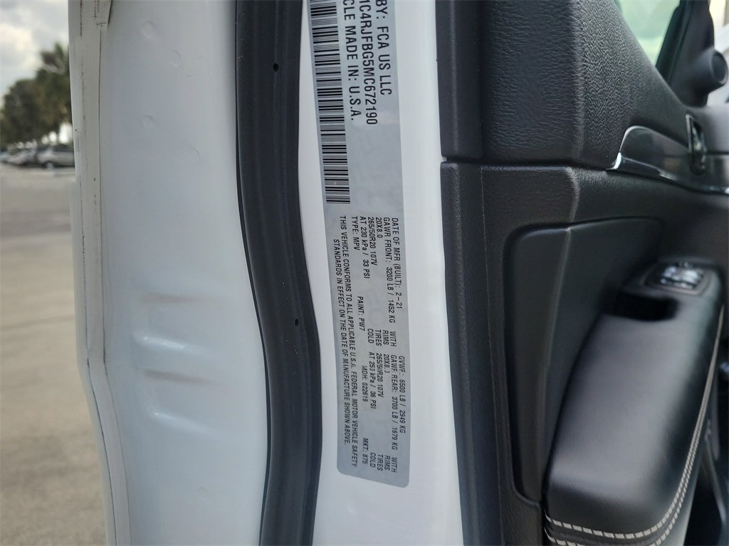 Thumbnail: 2021 Jeep Grand Cherokee - 16