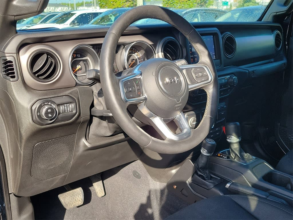 Thumbnail: 2020 Jeep Gladiator - 13