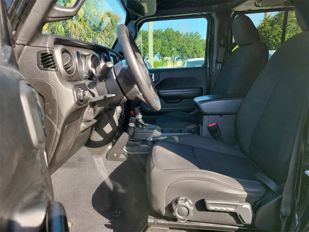 Thumbnail: 2020 Jeep Gladiator - 10