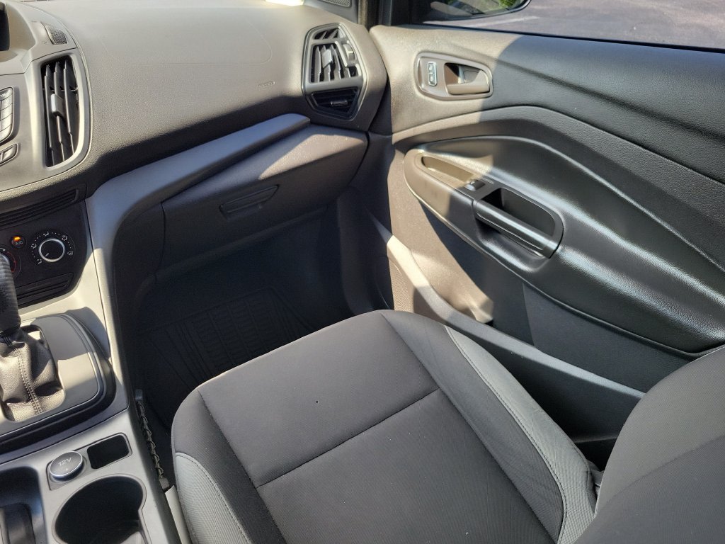 Thumbnail: 2014 Ford Escape - 26