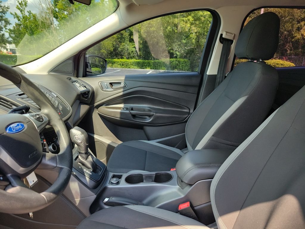 Thumbnail: 2014 Ford Escape - 9